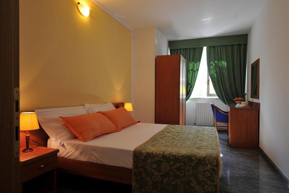 Holiday House Aurora Κορτόνα Δωμάτιο φωτογραφία